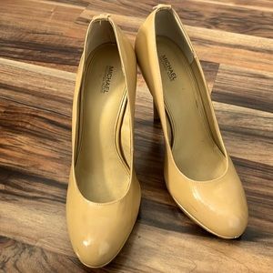Michael Kors patent leather nude heels 10